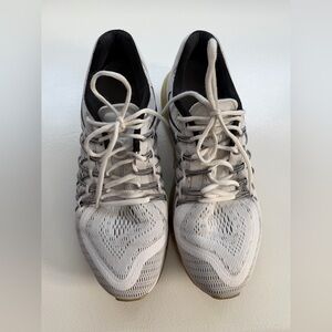 Nike Men's Air Max White and Black Athletic Sneakers